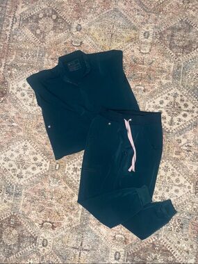 Figs set with Pink Drawstring